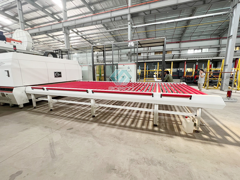 Có nên đầu tư lò tôi kính cường lực trong năm 2024 không?