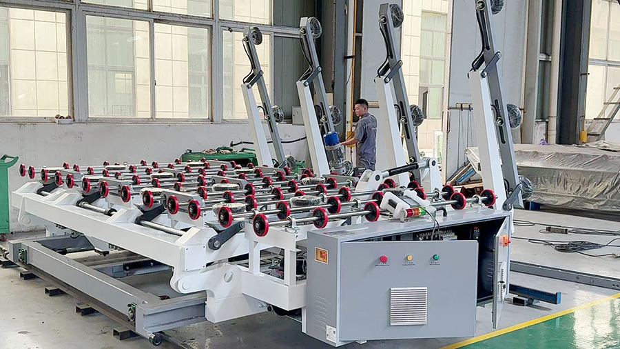 Lắp đặt bàn giao máy cắt kính CNC tại Lương Sơn, Hòa Bình
