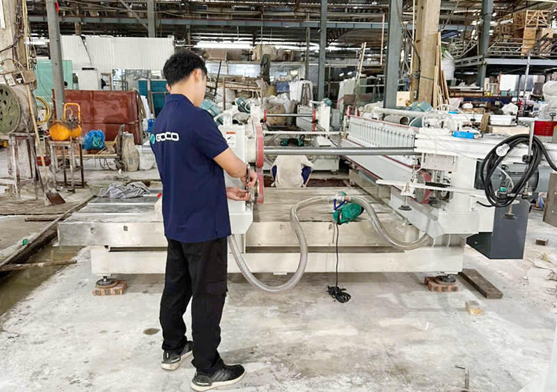 Lắp đặt chuyển giao dây chuyền mài kính song cạnh tại công ty kính Nam Phát 2