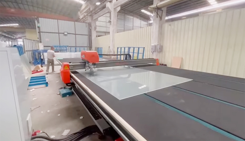 Mua máy cắt kính CNC tự động giá tốt ở đâu Hà Nội?