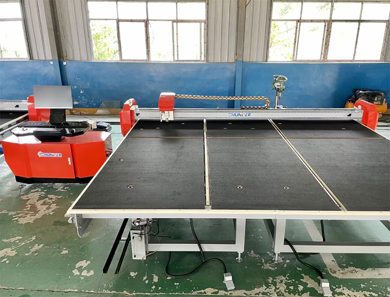 Mua máy cắt kính tự động tại Hà Nội giá tốt, chất lượng cao