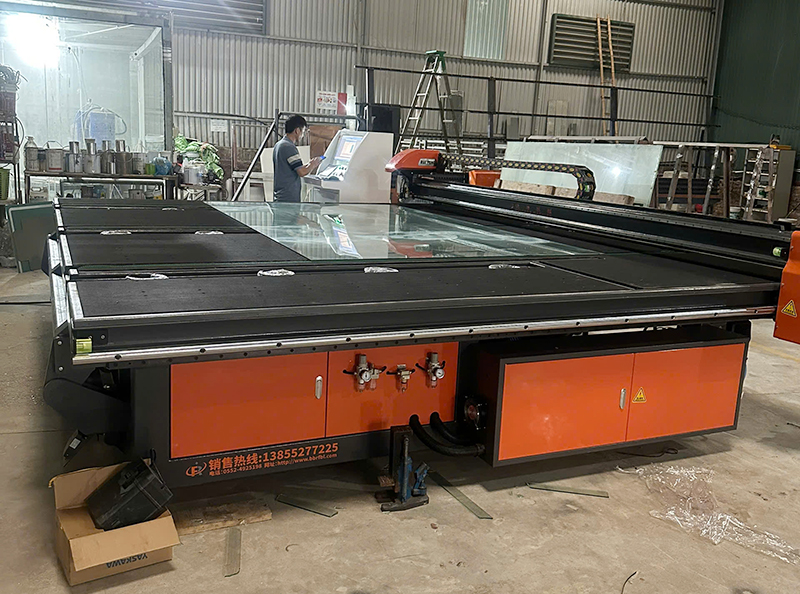 Sản xuất bể cá cần những máy móc gì 1