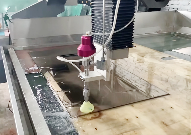 dia chi ban may cat tia nuoc tai Hai Phong gia tot nhat 1